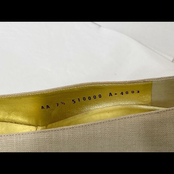 Bruno Magli Pumps 7.5 AA - Picture 7 of 8